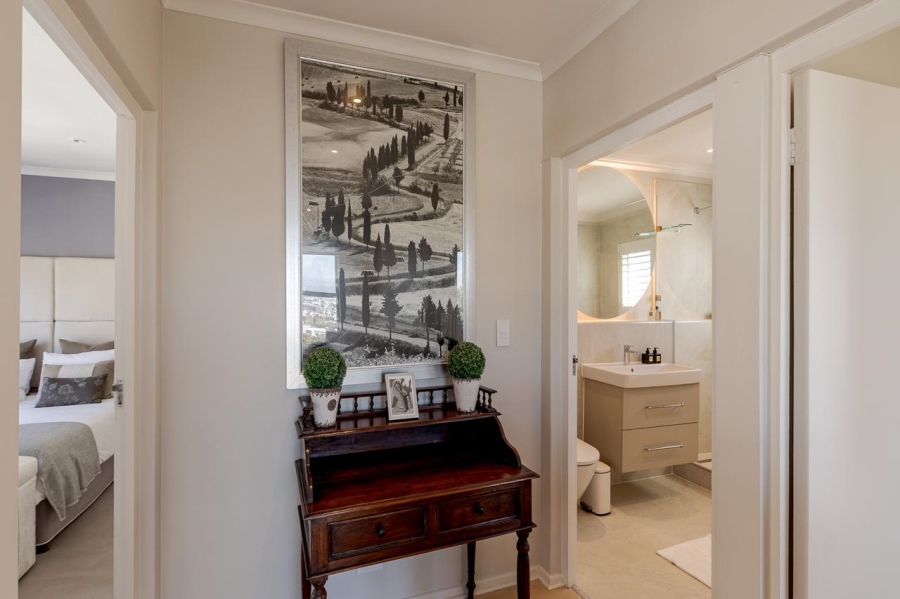 3 Bedroom Property for Sale in Higgovale Western Cape